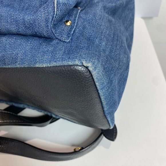 Coach Women Pre-Loved Bag Very Good Condition - Picture 6 of 7